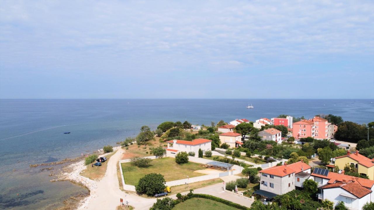 Lina Apartments Умаг Экстерьер фото